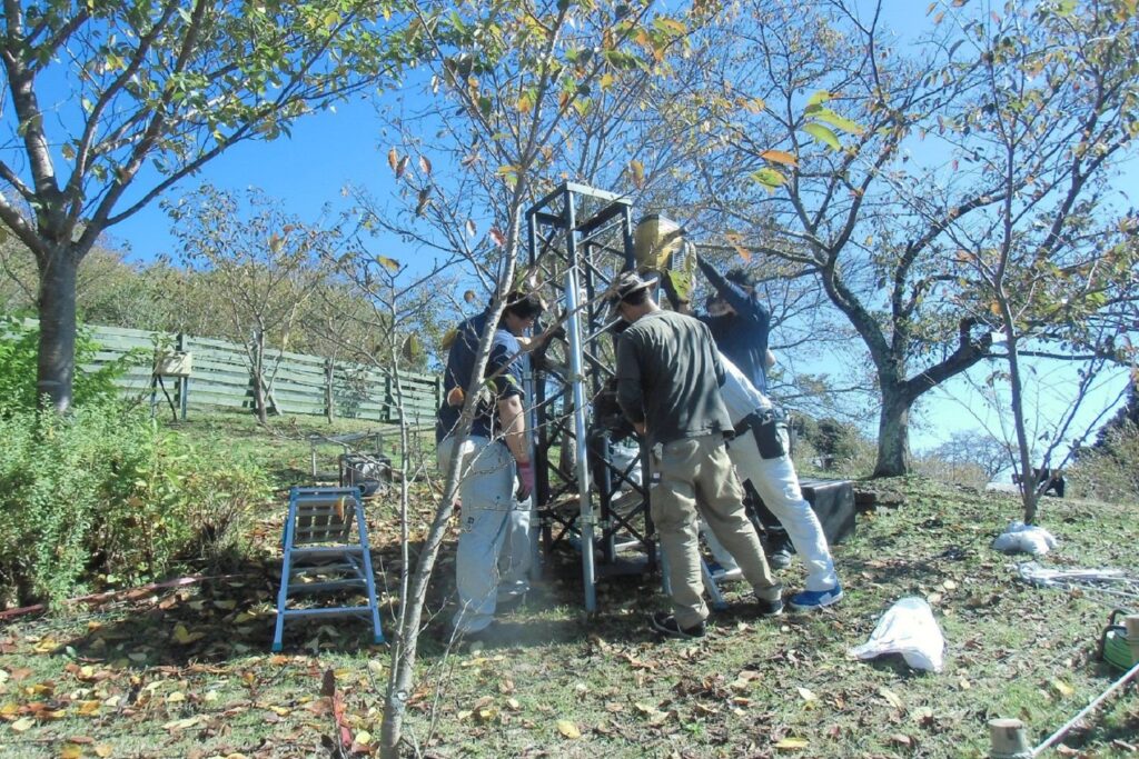 さがみ湖イルミリオンゾウエア杭打ち