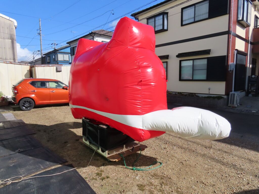 にゃんまる背面