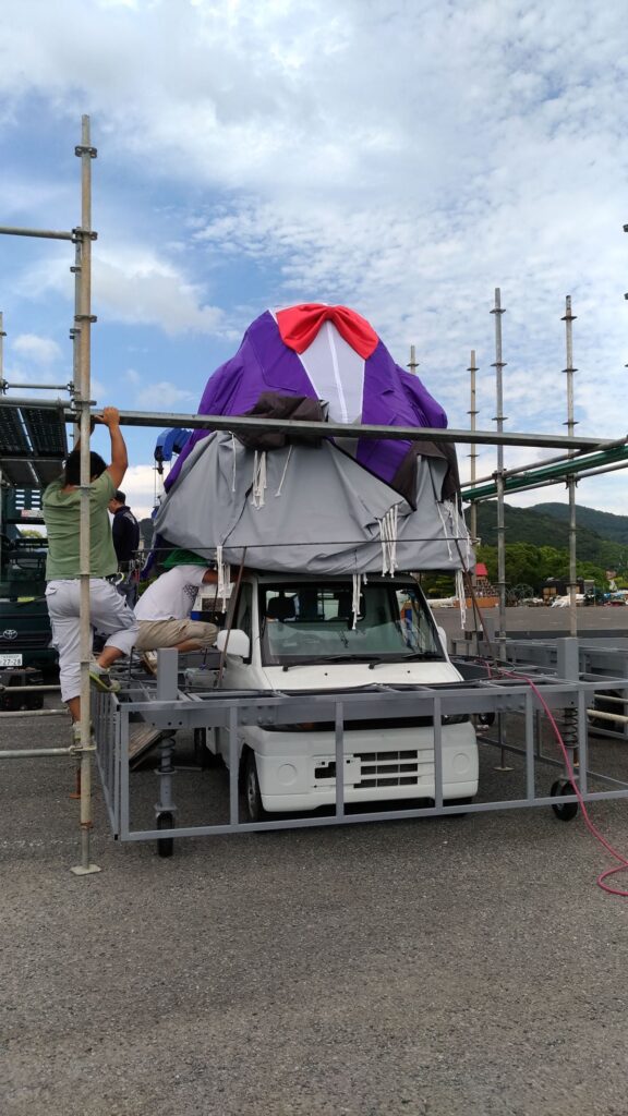 ハロウィンキャットパレード現地パレードカー