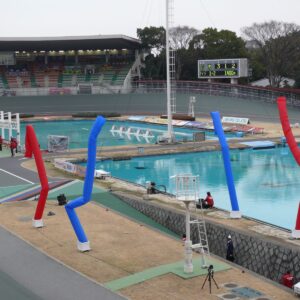 筒型ダンサー